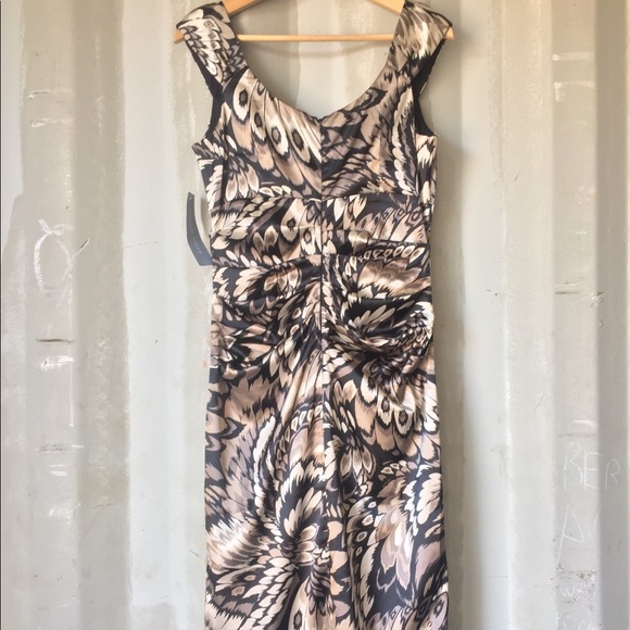 Calf-Length Party Dress - Picture 2 of 7